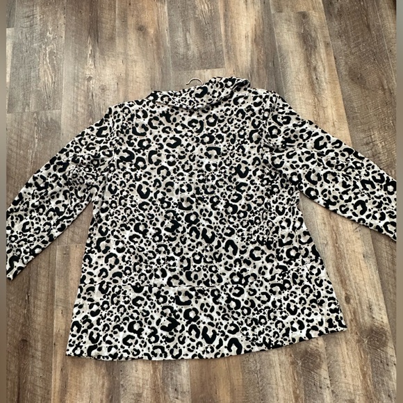 Calvin Klein Blazer - Picture 3 of 5